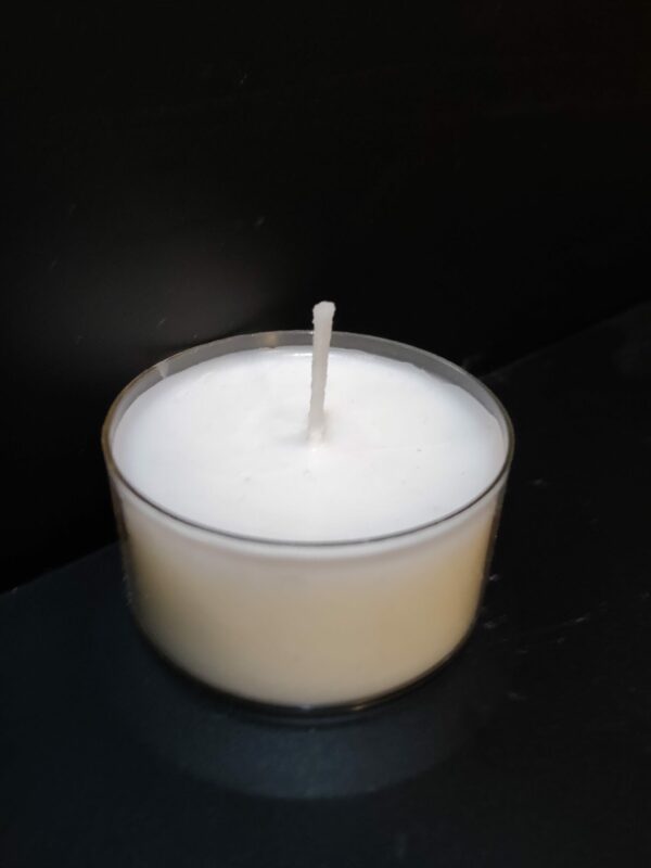 Tealight bezzapachowy